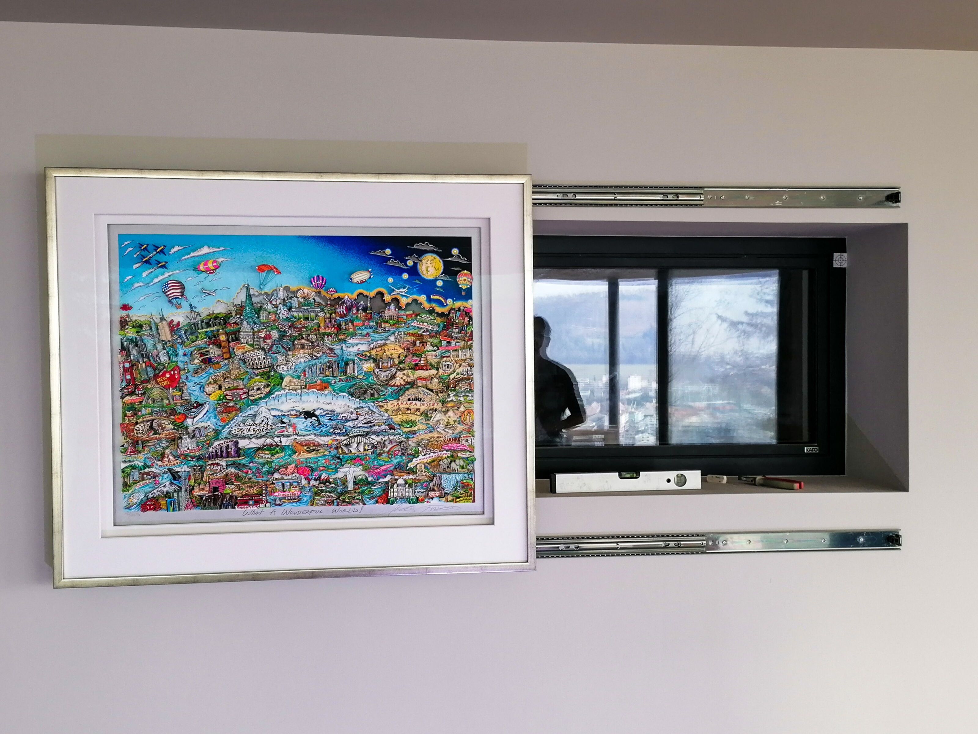 Kundenprojekt: Flexible Bildaufhängung mit Schienensystem